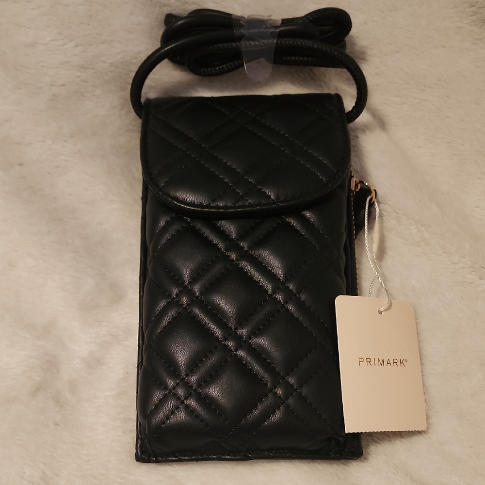 Primark Black Quilted Crossbody Bag with Structured Design
